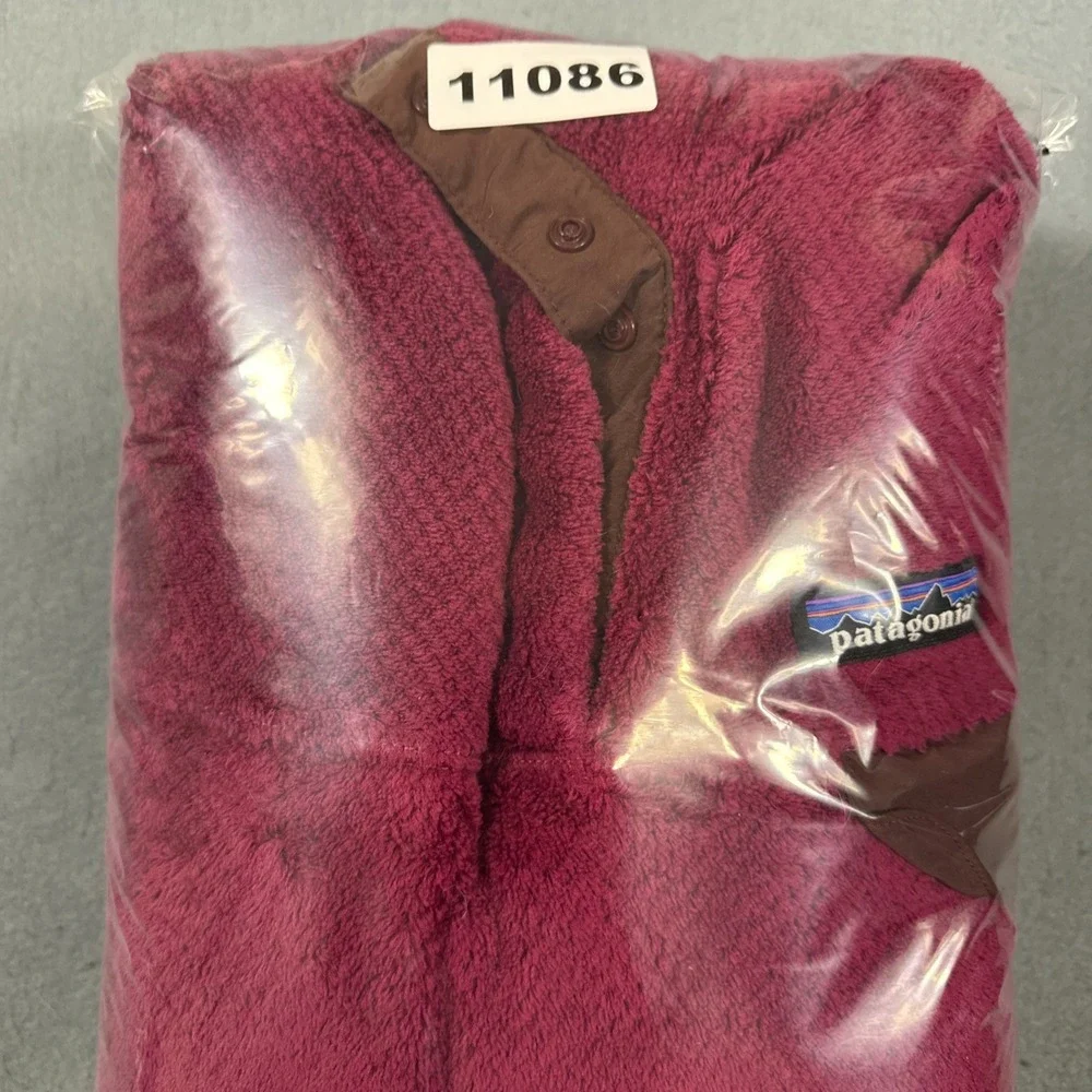 Patagonia fleece pullover